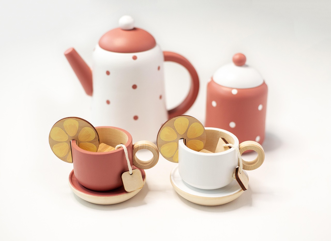 Service à thé en bois — tasses et plateau